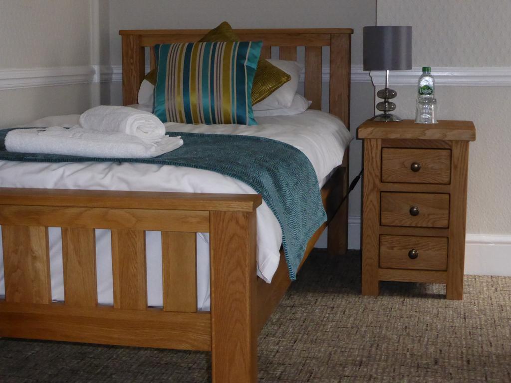 The Swan Inn Sturminster Newton Esterno foto