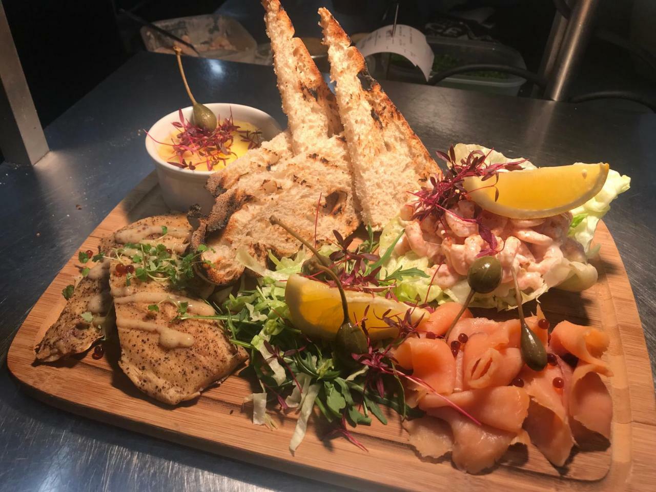The Swan Inn Sturminster Newton Esterno foto